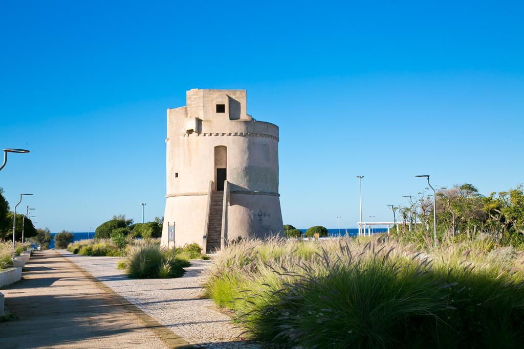 Complesso Gardencasa Villa Torre Suda Buitenkant foto
